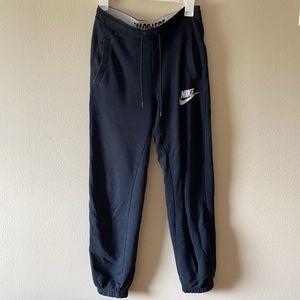 Nike jogger sweatpants